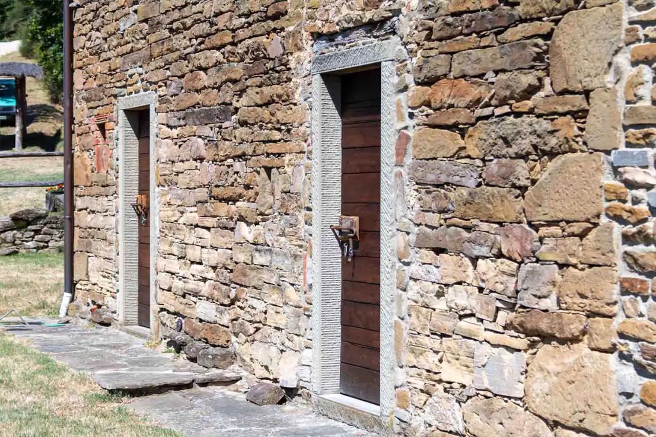 Agriturismo Con Piscina In Toscana, Tribbiano อาเรซโซ ภายนอก รูปภาพ